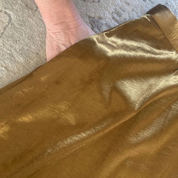 NWT Joie satin slit skirt, size 6. - Picture 8 of 9